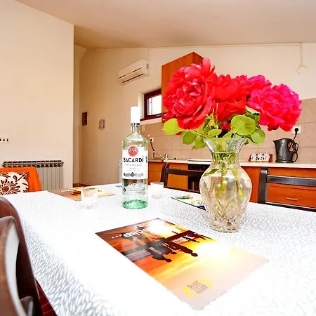 Seka Apartment